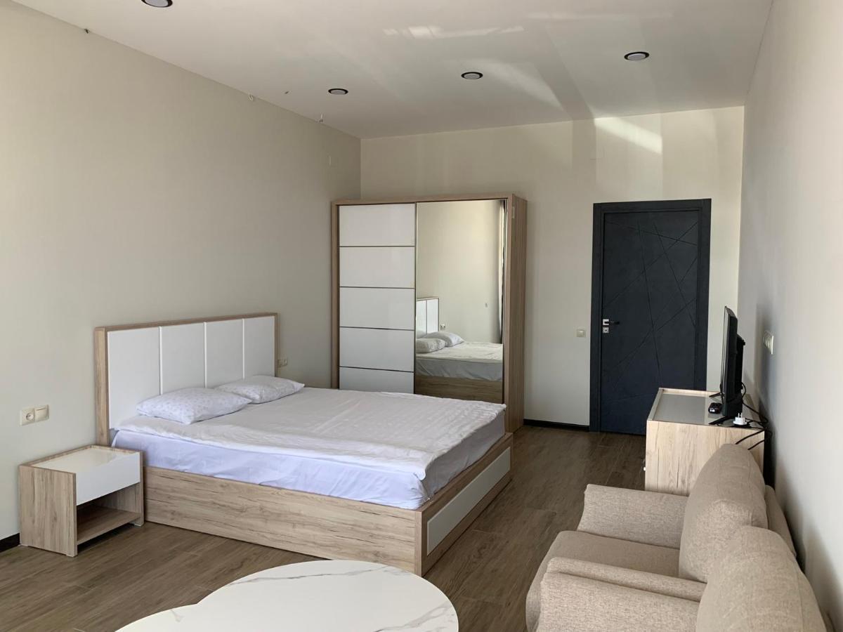 Hotel Ashot Erkat Sevan Buitenkant foto