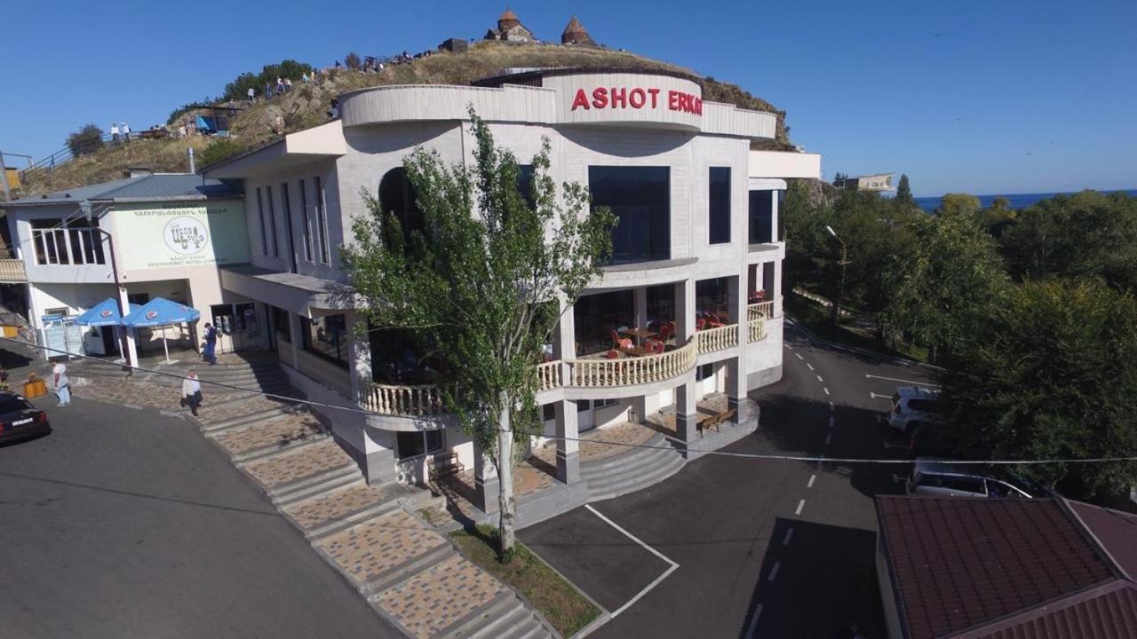 Hotel Ashot Erkat Sevan Buitenkant foto